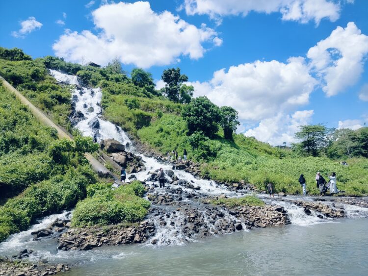 Air Terjun Lapa Sori Na’e yang Mempesona dari Saneo Dompu