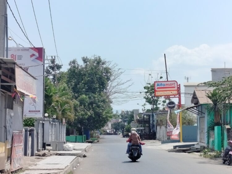 Ritel Modern di Dompu Bebas Berdiri Dekat Pasar Tradisional, Langgar Aturan Zonasi?